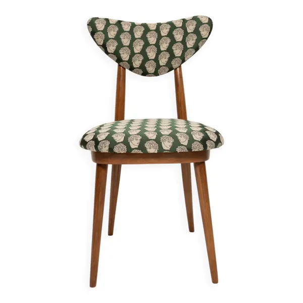 Chaise Cœur en Bois de Noyer, Europe, Années 1960