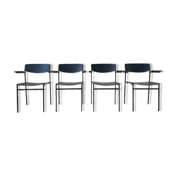 4 fauteuils empilables minimalistes en métal bleu et contreplaqué par Gijs van der Sluis