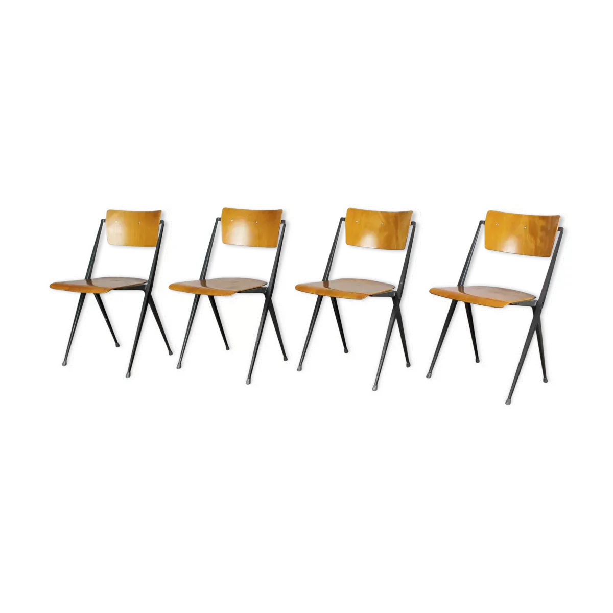 Chaises Pyramid vintage par Wim Rietveld pour Ahrend de Cirkel
