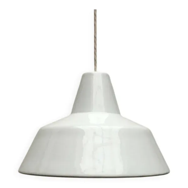 Suspension en émail danoise milieu du siècle de Louis Poulsen, années 1960