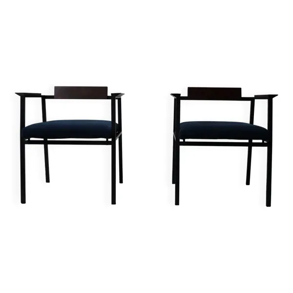 Paire de fauteuils postmodernes en acier et acajou, années 1970