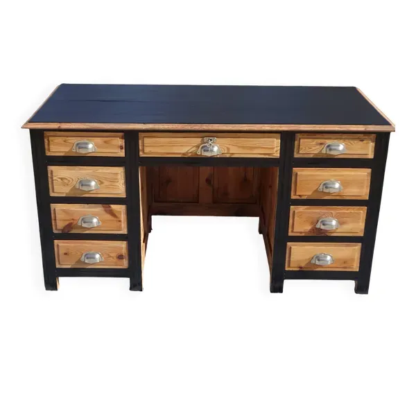 Grand bureau en pin restauré