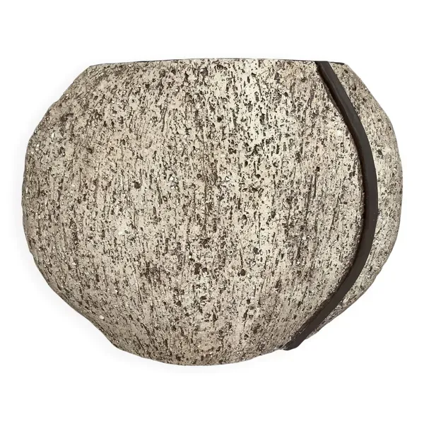 Vase en céramique de Victor Helena