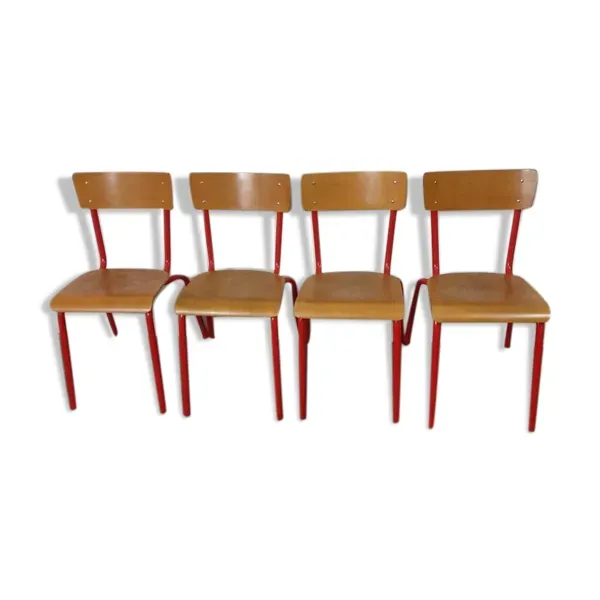 Chaises d'école