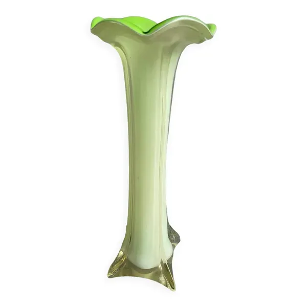 Vase soliflore en opaline vert pomme vintage