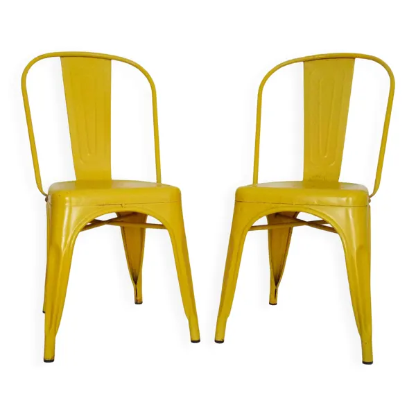 Paire de Chaises A Tolix en métal jaune Xavier Pauchard