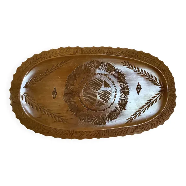 Plat plateau en bois sculpté style forêt noire