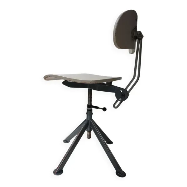 Chaise de bureau d'architecte industriel suédois par Odelberg & Olsen, années 1940.