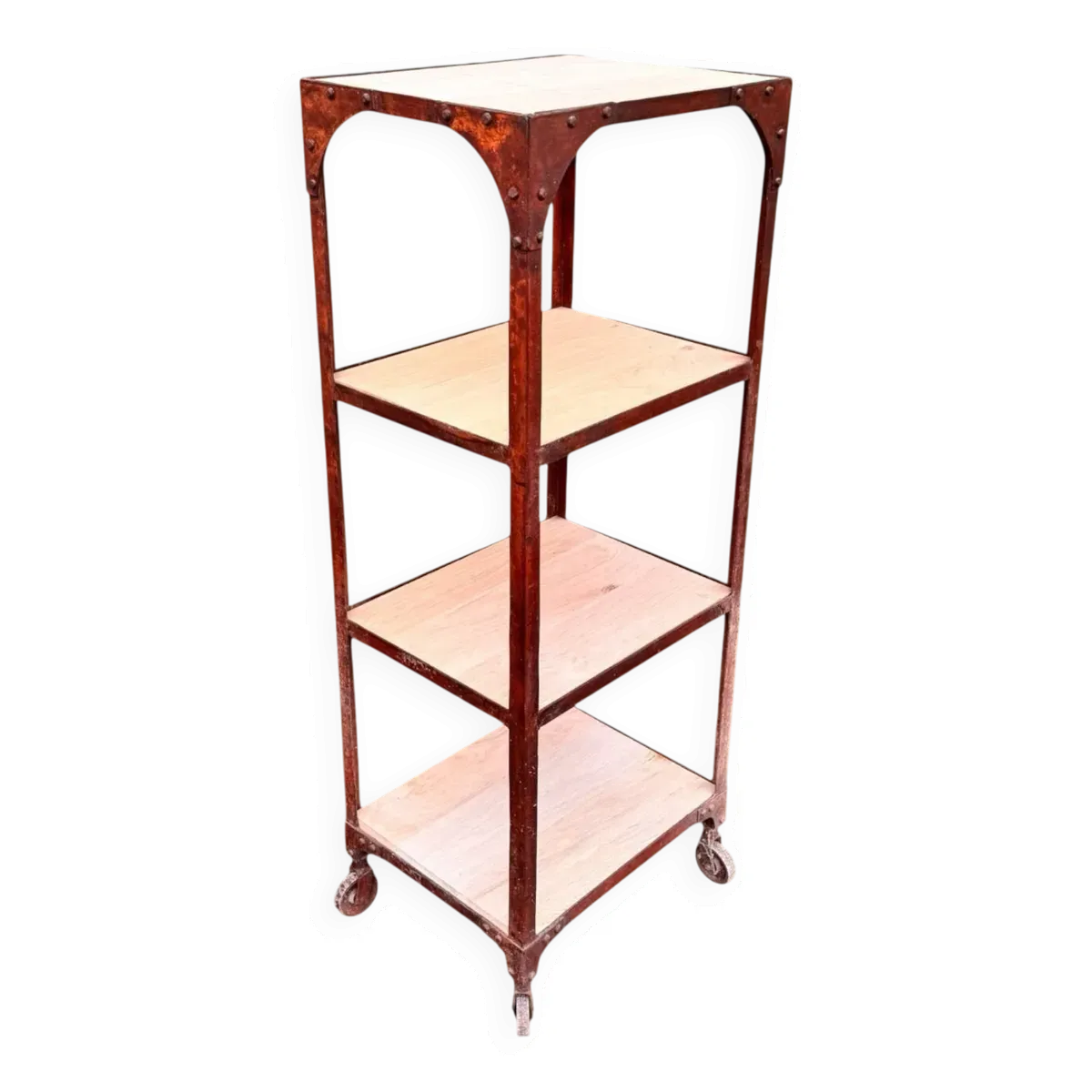 Ancienne étagère industrielle, meuble d’atelier