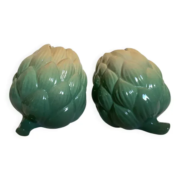 Paire de vases artichauts barbotine