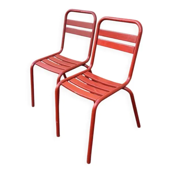2 chaises style Tolix en métal rouge, France 1950