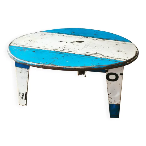 Table basse vintage en tôle de bidon industriel