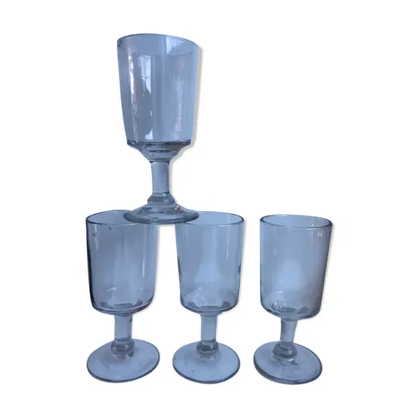 Lot de 4 verres à vin en verre soufflé fin XIXème
