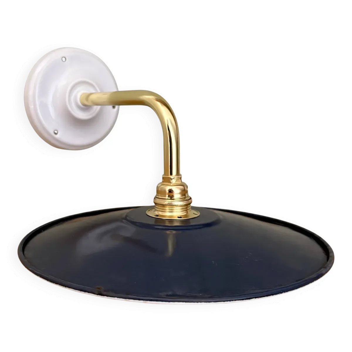 Applique coudée abat-jour vintage en tôle émaillée bleue