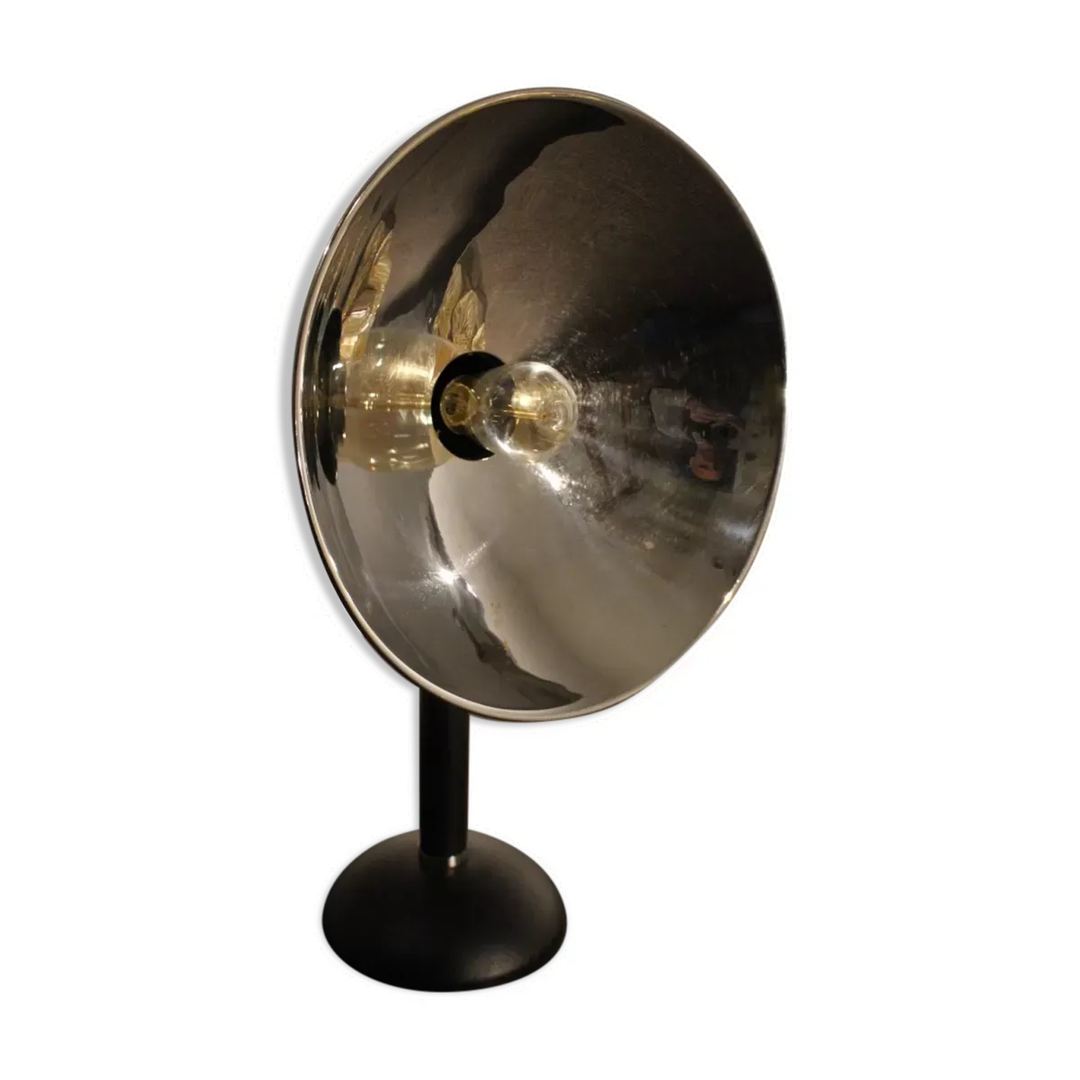 Lampe type industriel