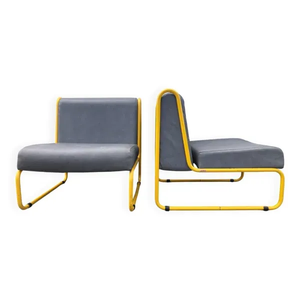 Paire de chauffeuses design Henri Julien