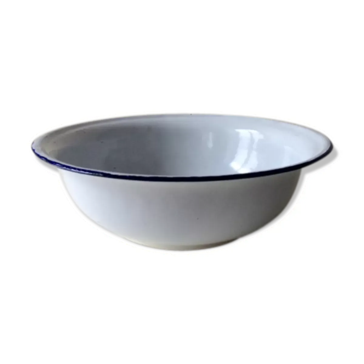 Plat en tôle émaillée