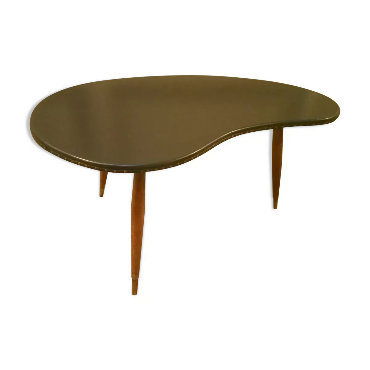 Table basse tripode années 50/60 forme rein Skai noir
