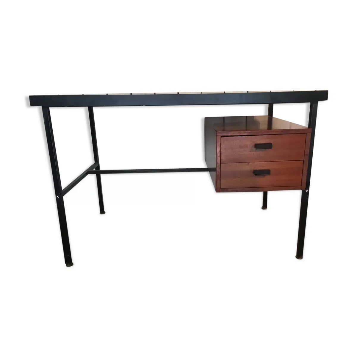 Bureau des années 50