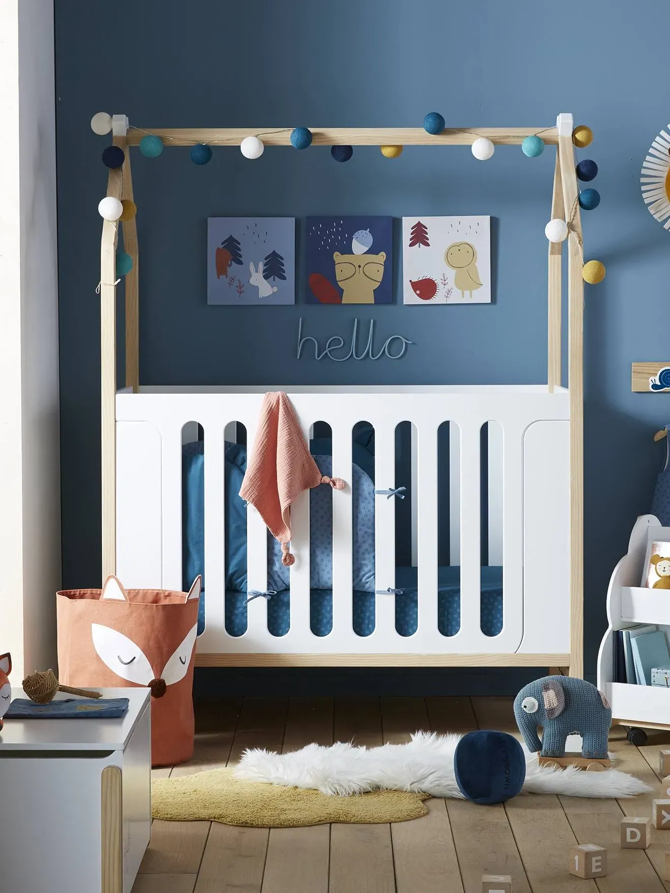 Lit bébé Cabane COCONUT transformable en banquette blanc