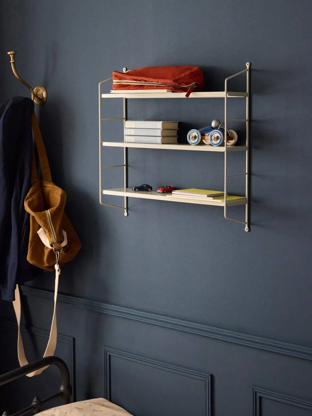 Étagère Murale En Métal Peint Vert Doux