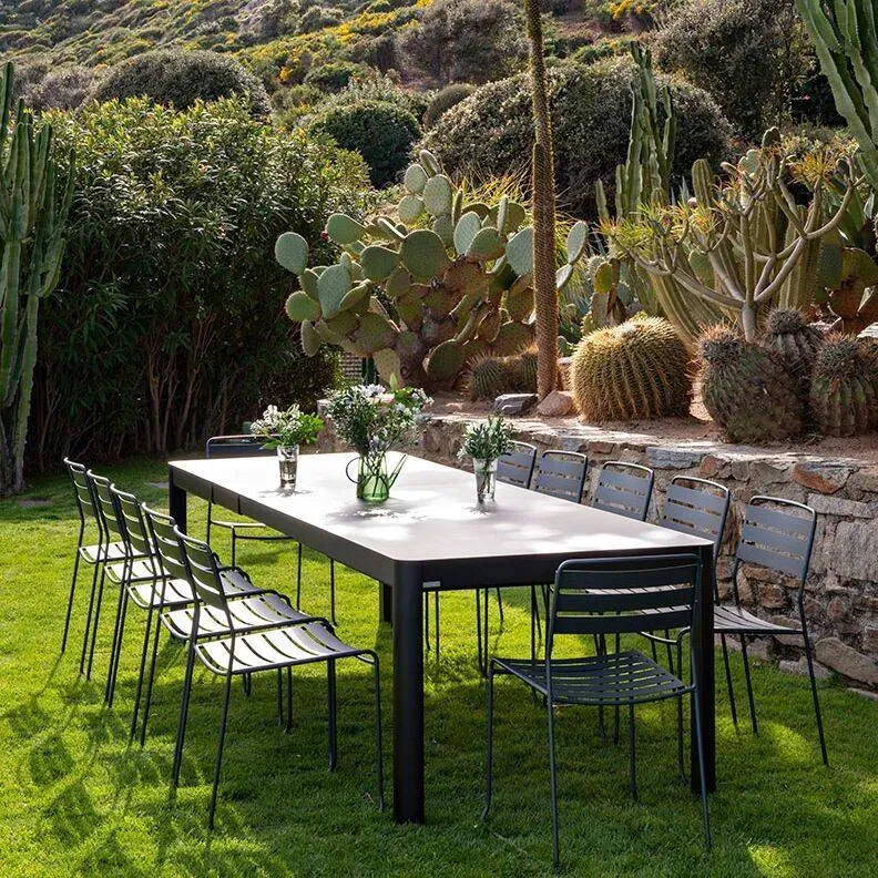 Illustration numéro 2 du produit Table Rectangulaire Extensible 149/299 x 100 cm Ribambelle en Aluminium