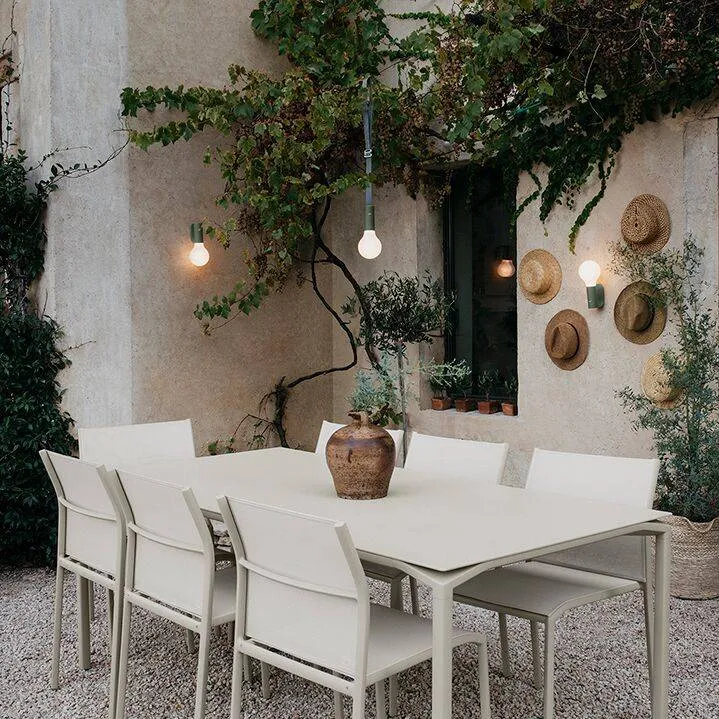 Illustration numéro 2 du produit Table Rectangulaire 195 x 95 cm Calvi en Aluminium