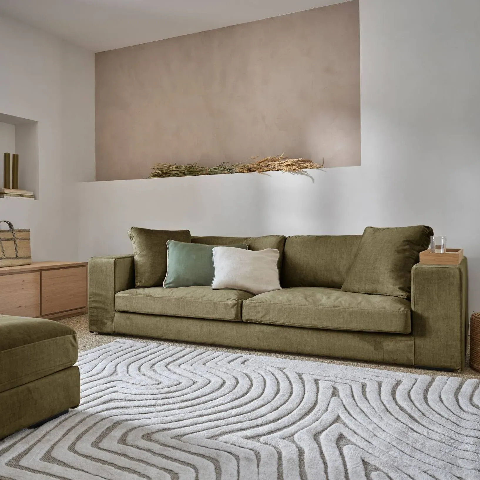 Illustration numéro 2 du produit Pouf velours Maé