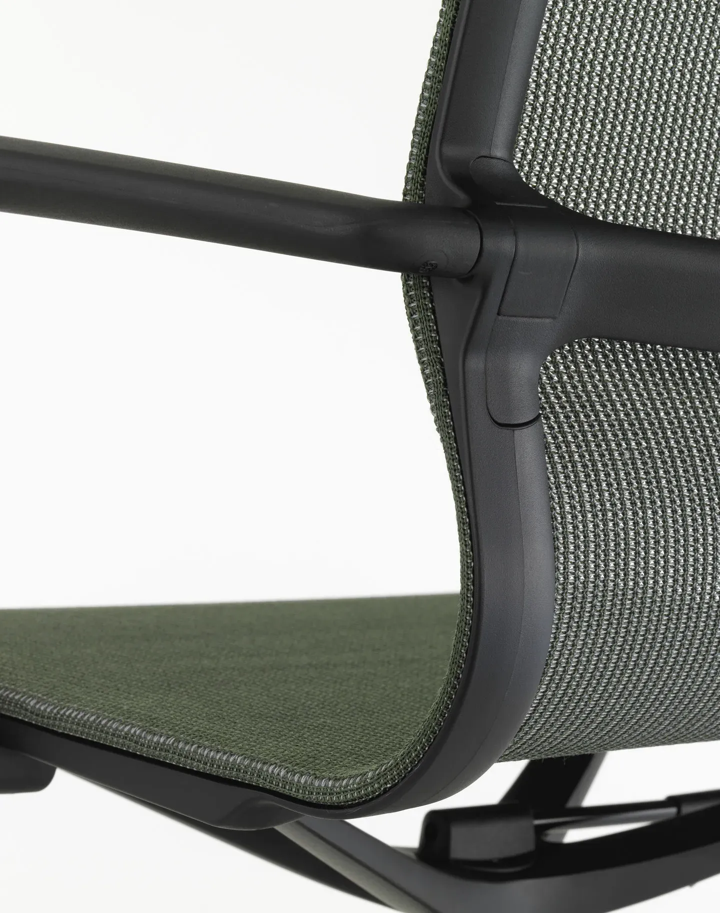 Illustration numéro 2 du produit Vitra Chaise de bureau Physix Piètement à cinq étoiles - noir profond - 03 roseau - Noir foncé - roulettes pour sols durs