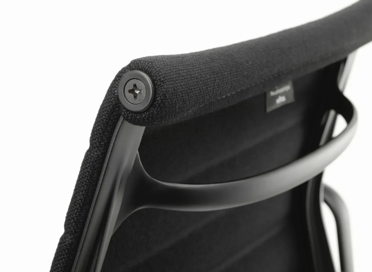 Illustration numéro 2 du produit Vitra Chaise en Aluminium - EA 104 - Hopsak - noir - noir profond