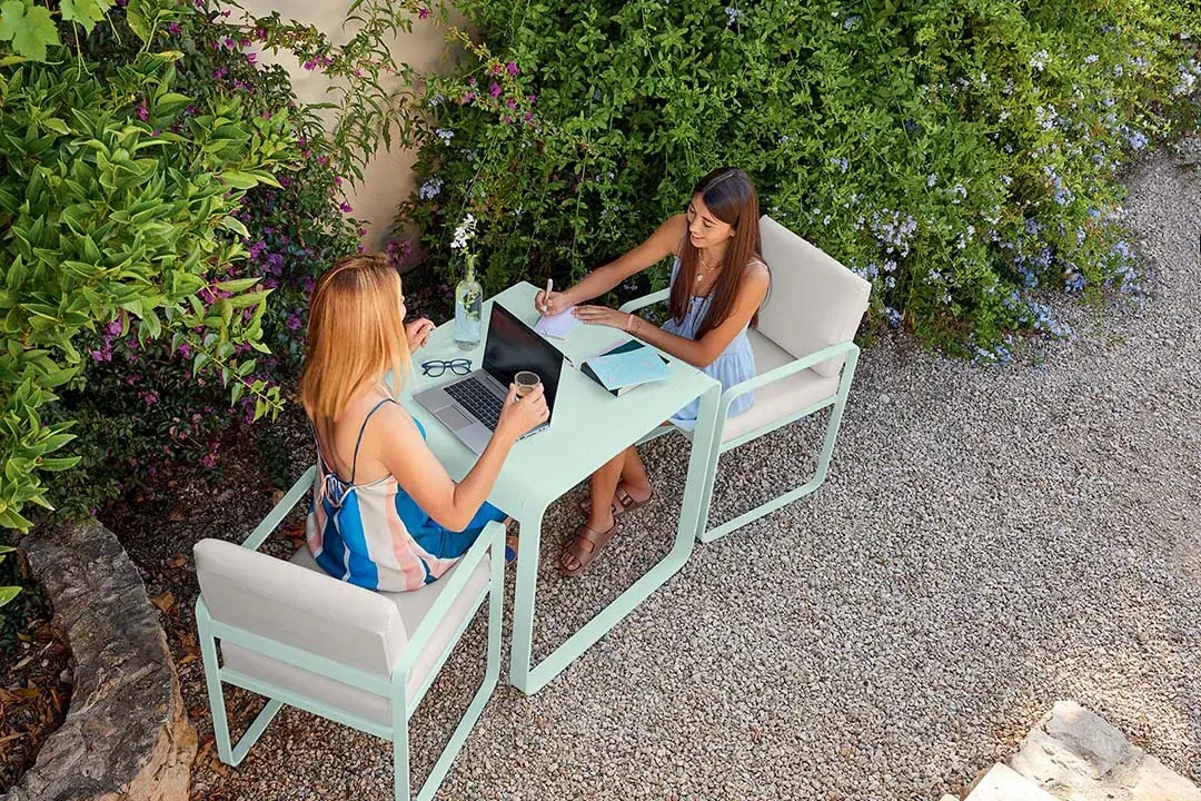 Illustration numéro 2 du produit Fermob Table BELLEVIE - 47 anthracite mat - 74 x 80 cm