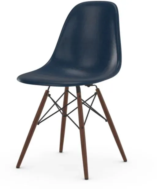 Illustration numéro 2 du produit Vitra Chaise Eames en fibre de verre DSW - Navy Blue - érable foncé