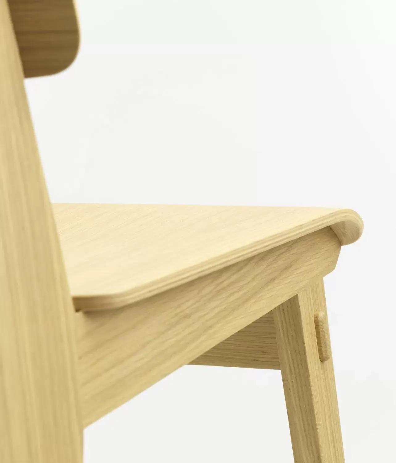 Illustration numéro 2 du produit Vitra Chaise Tout Bois - chêne nature