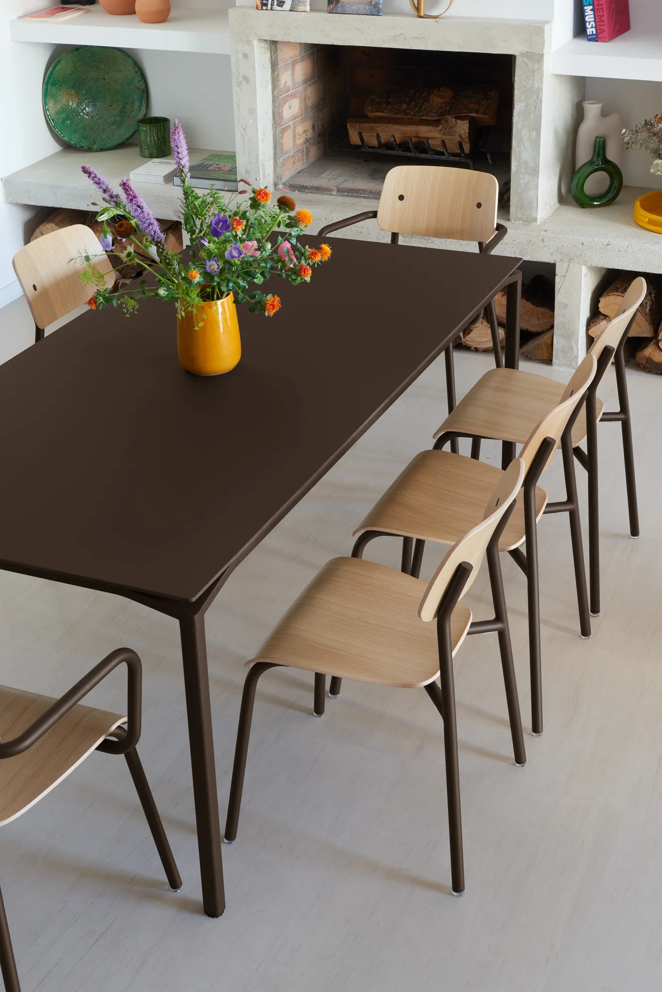 Illustration numéro 2 du produit Fermob Table CALVI - E3 Tonka - 195 x 95 cm