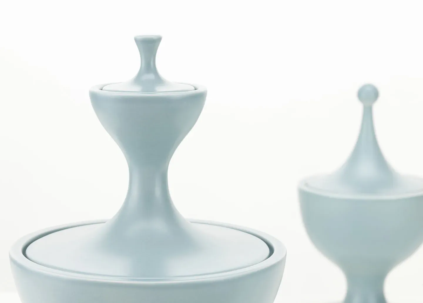 Illustration numéro 2 du produit Vitra Ceramic Container - gris polaire - No.1