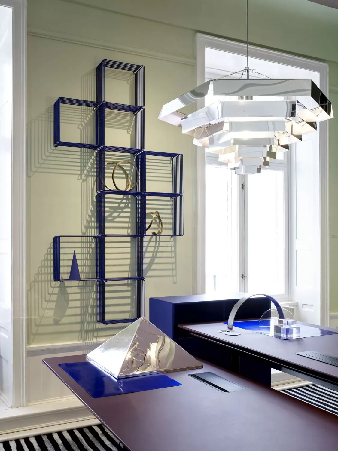 Illustration numéro 2 du produit Montana Étagère Panton Wire Extended - 18,8 cm - Monarch