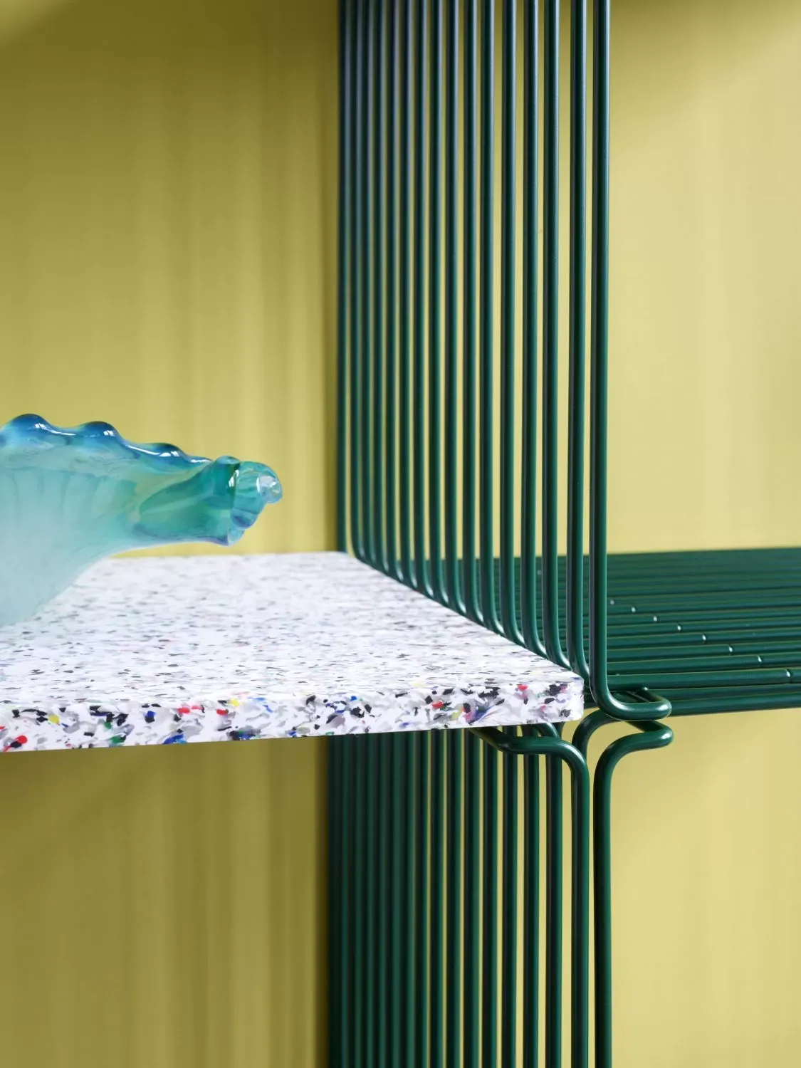 Illustration numéro 2 du produit Montana Étagère Panton Wire Extended - 18,8 cm - Pin