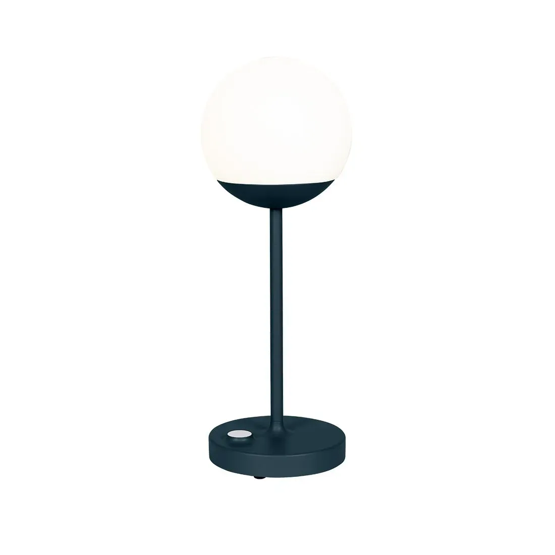 Illustration numéro 2 du produit Fermob Lampe de table MOOON! H 41 cm MAX - 21 bleu acapulco