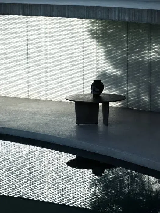 Illustration numéro 2 du produit B&B Italia Table ronde Tobi-Ishi Outdoor - grey cement