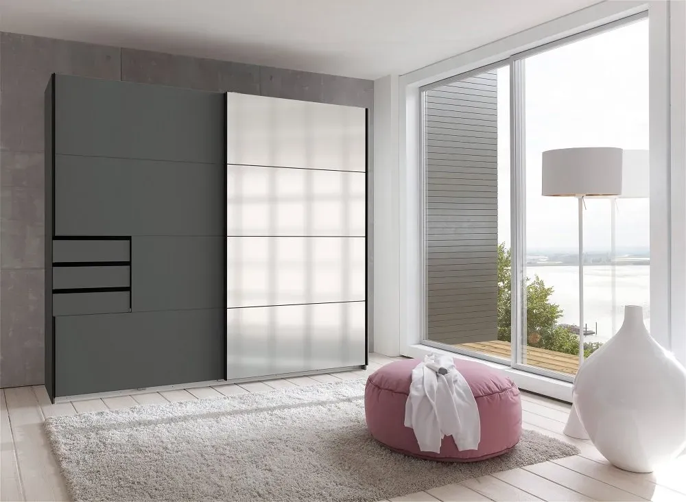 Illustration numéro 2 du produit Armoire coulissante AMORA 225cm graphite 3 tiroirs porte sobre miroir