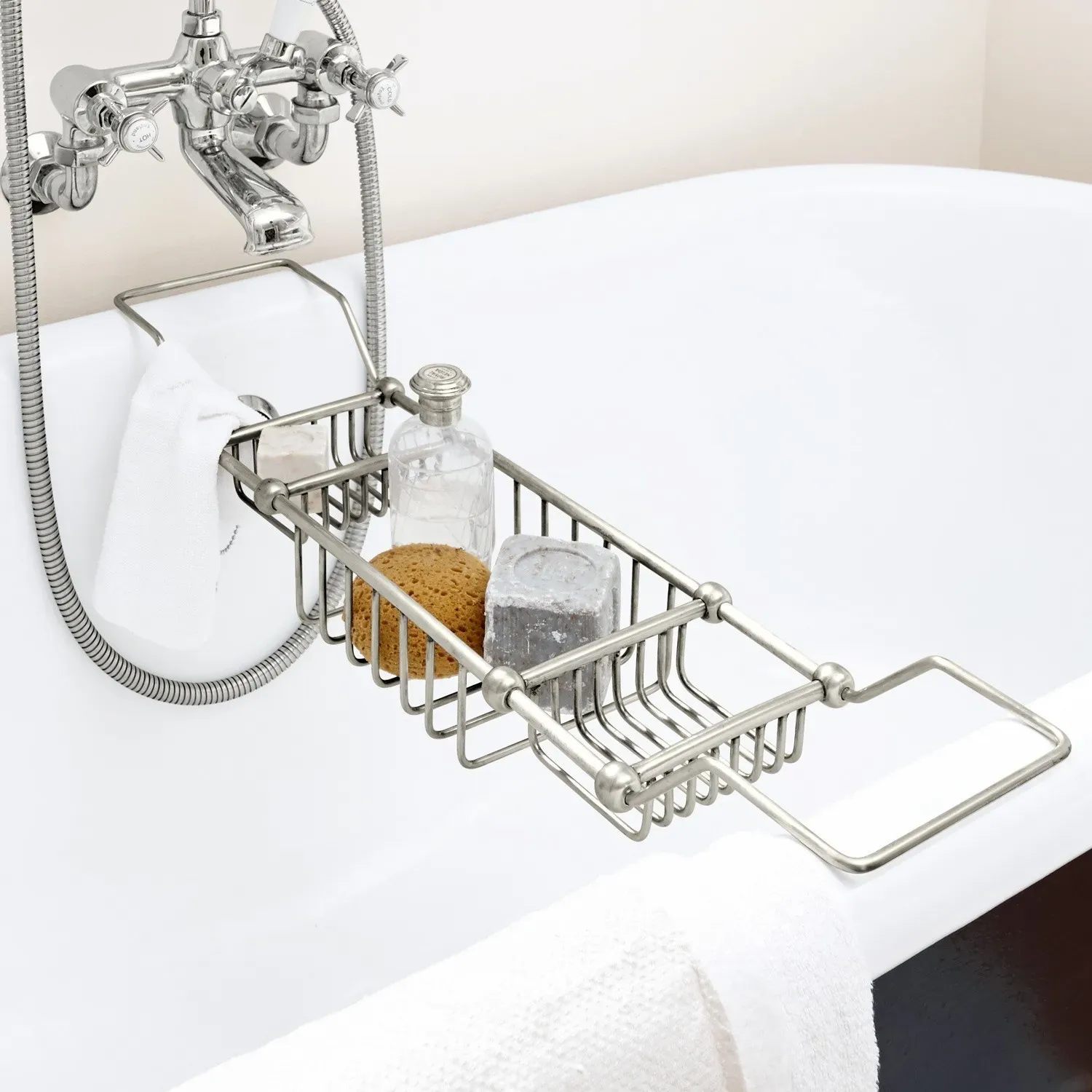 Illustration numéro 2 du produit Tablette pour baignoire Livienne