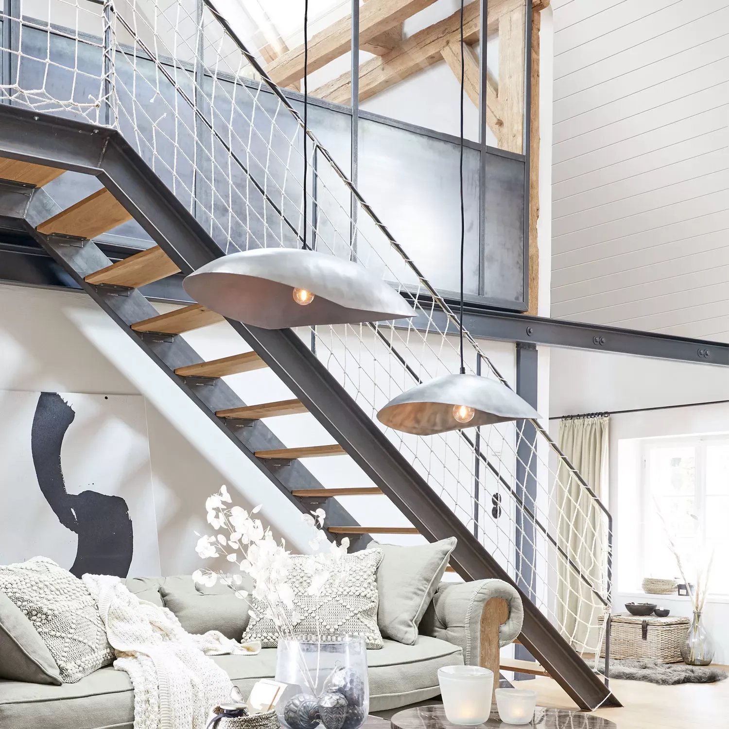 Illustration numéro 2 du produit Lot de 2 suspensions Gariés