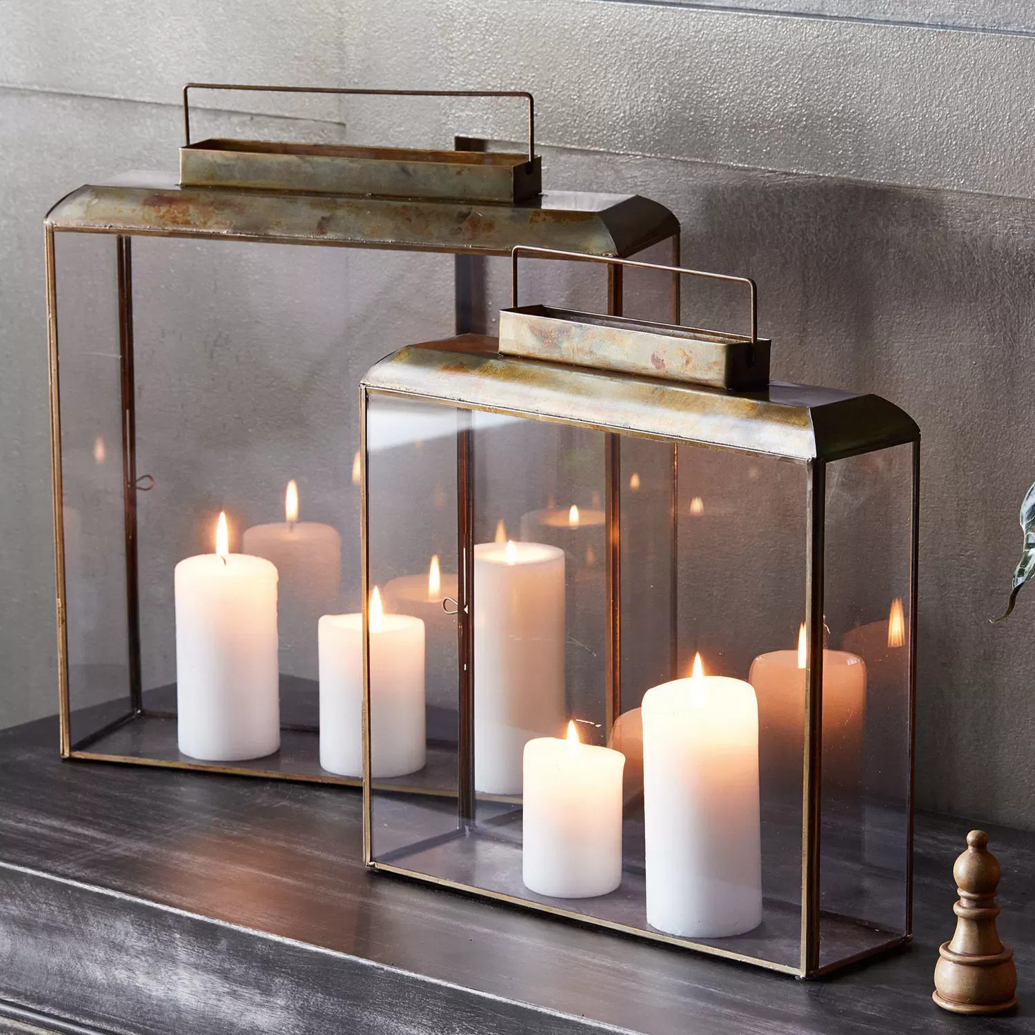 Illustration numéro 2 du produit Lot de 2 lanternes Estrelle