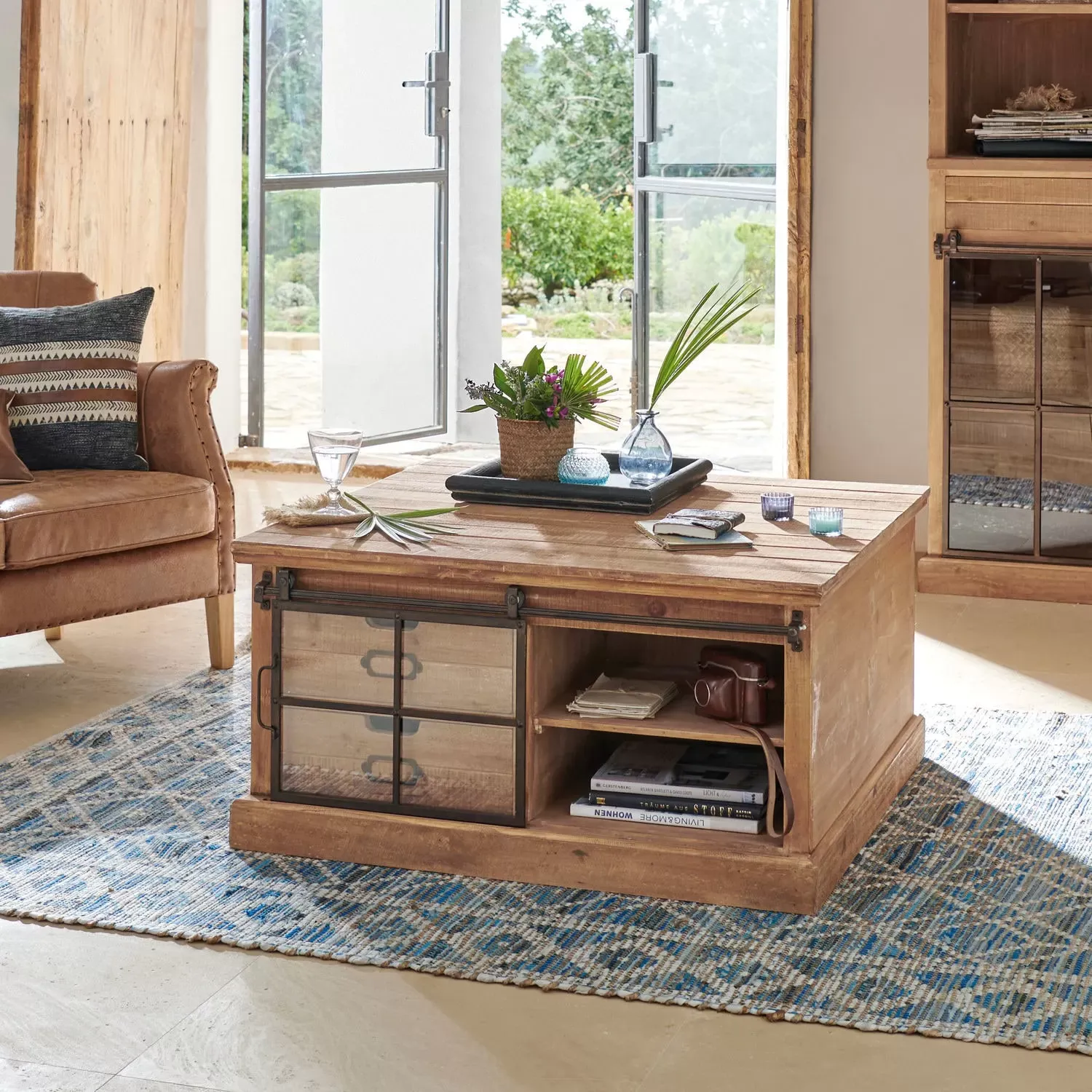 Illustration numéro 2 du produit Table basse Finegand