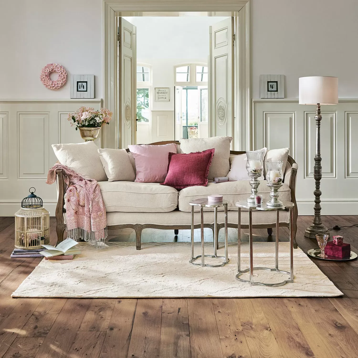 Illustration numéro 2 du produit Tapis Petrus