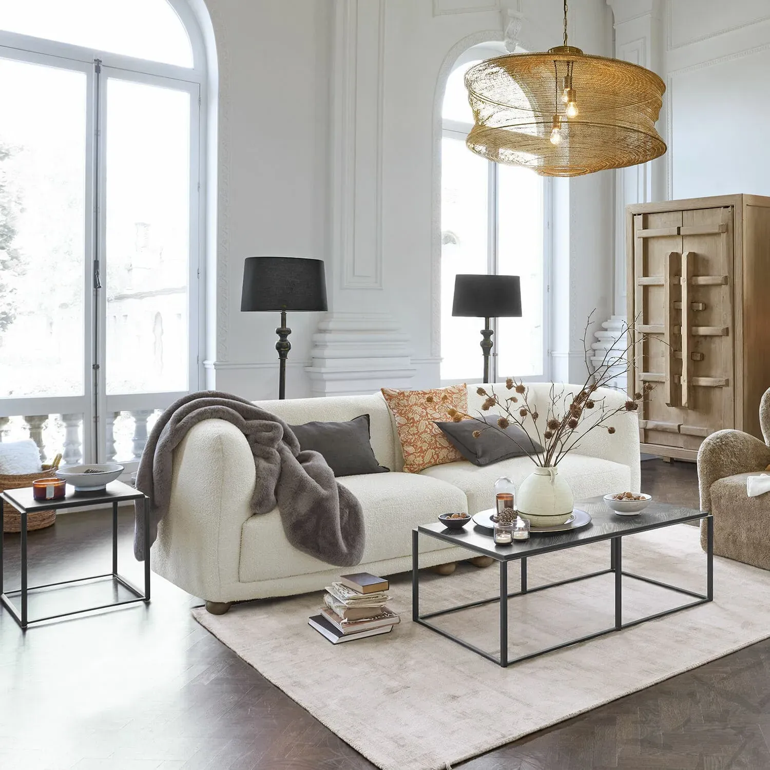 Illustration numéro 2 du produit Lampadaire Reville