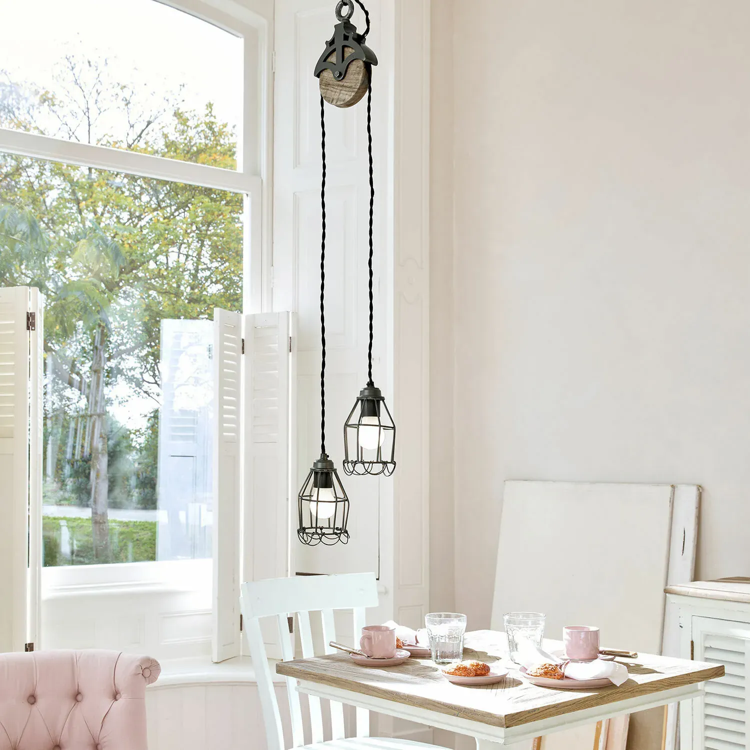 Illustration numéro 2 du produit Suspension Trevici