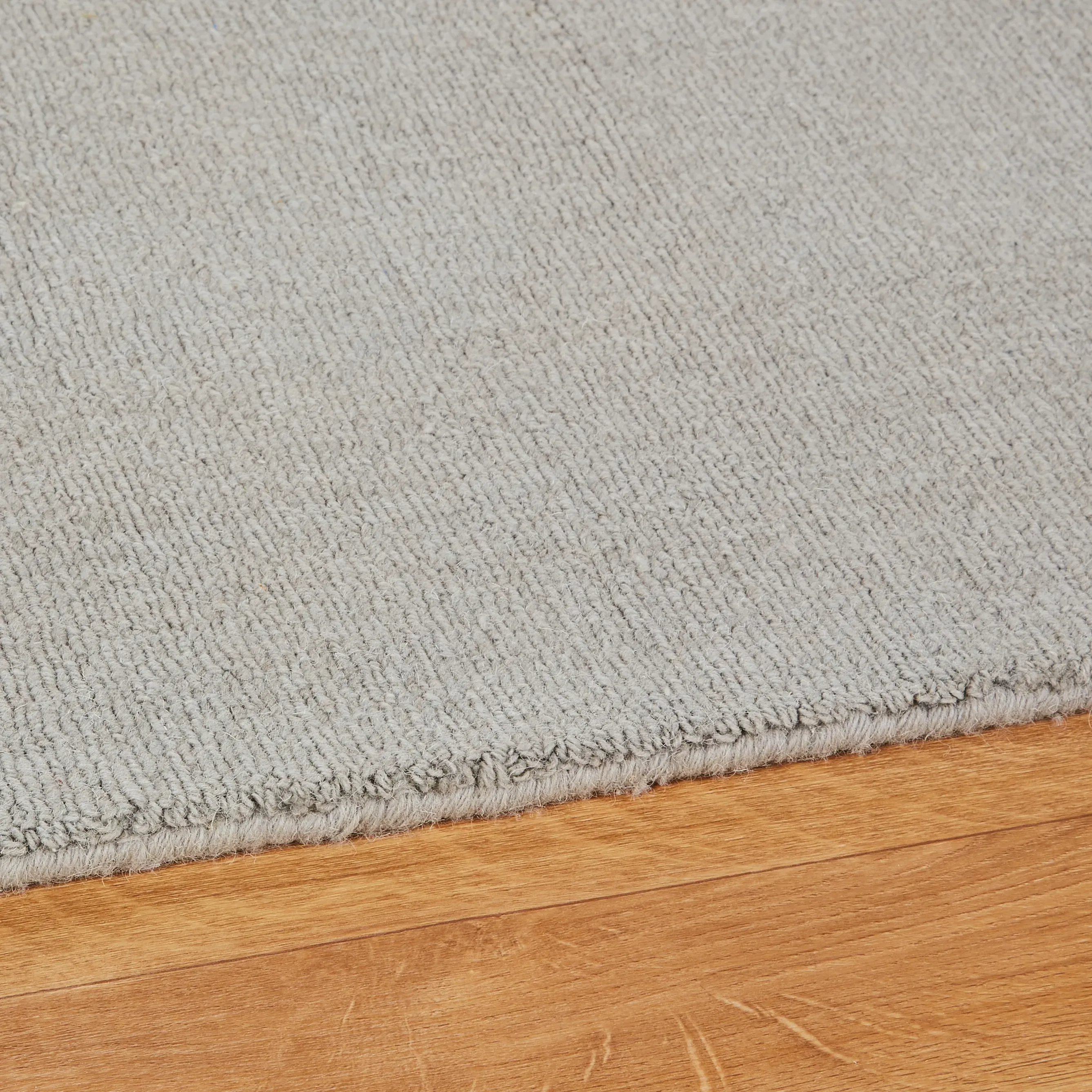 Illustration numéro 2 du produit Tapis en laine grise 160x230