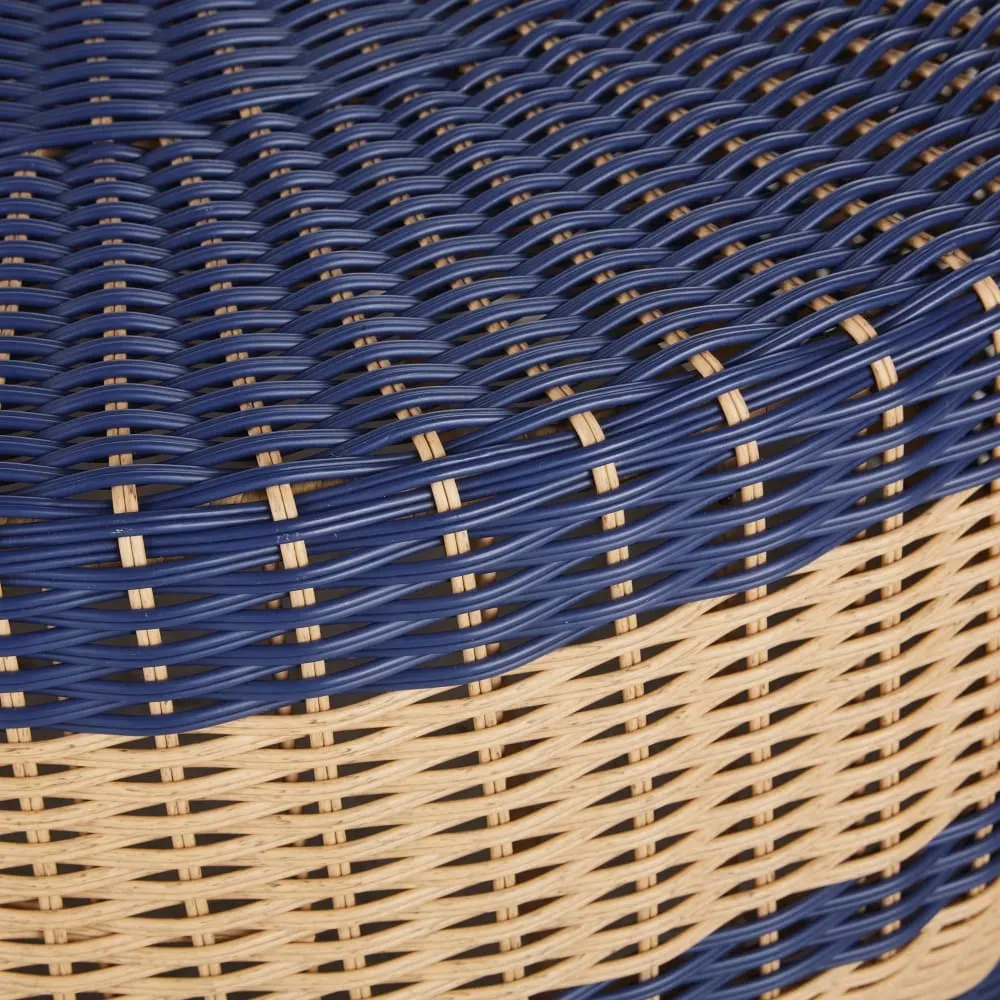 Illustration numéro 2 du produit Table basse de jardin en résine tressée recyclée beige et bleue