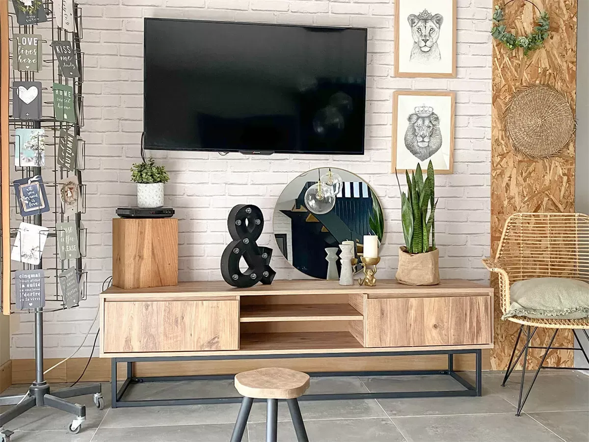 Illustration numéro 2 du produit ZORIA - Meuble TV 180 cm deux niches